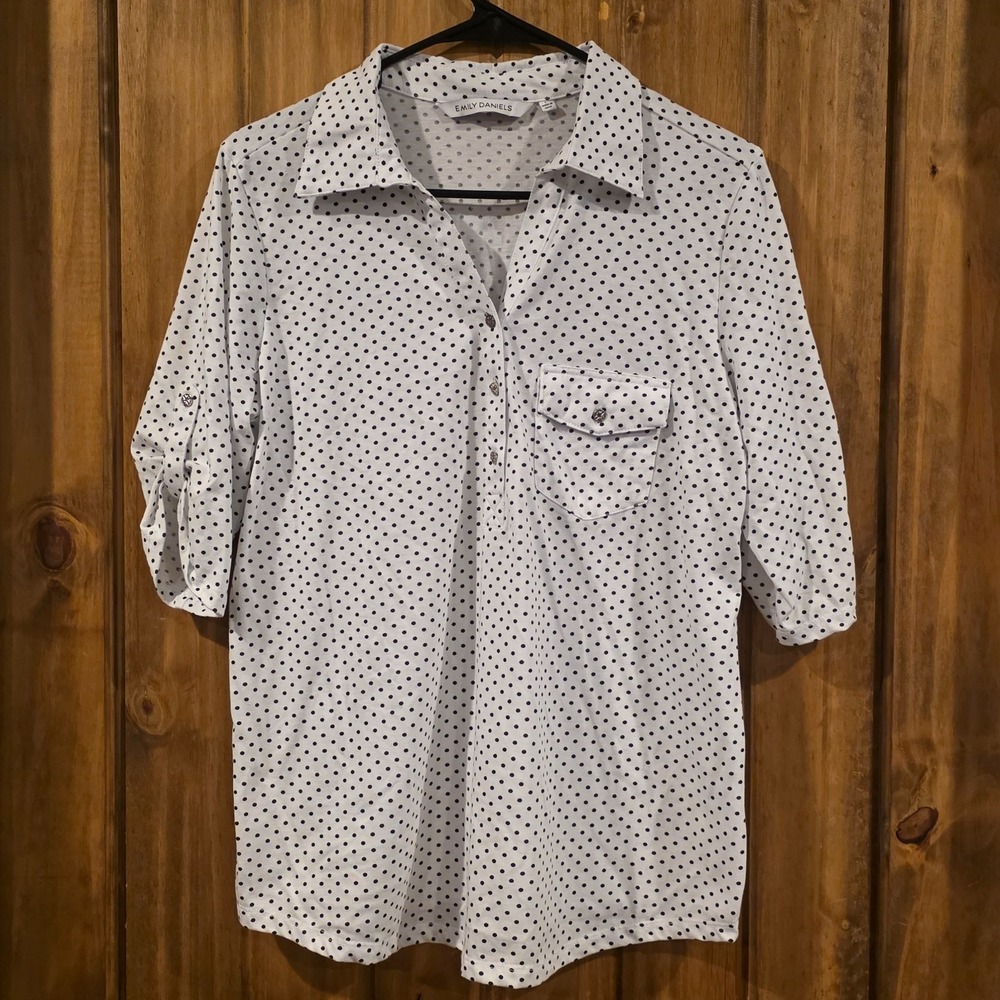 Emily Daniels Blouse‎ Womens Large White Blue Polka Dote Beautiful Short Sleeve
